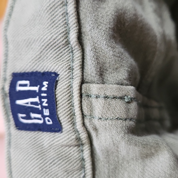 GAP green ladies Jeans - Picture 4 of 9
